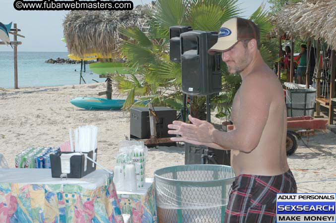 Jupiter Hosting and SpaCash Beach Party 2005