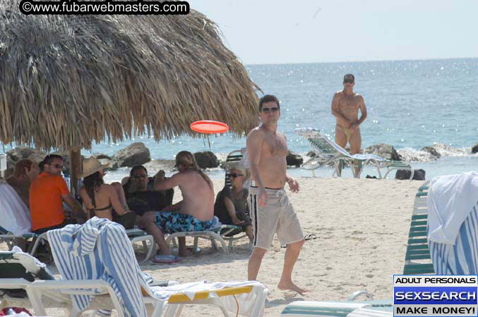 Jupiter Hosting and SpaCash Beach Party 2005