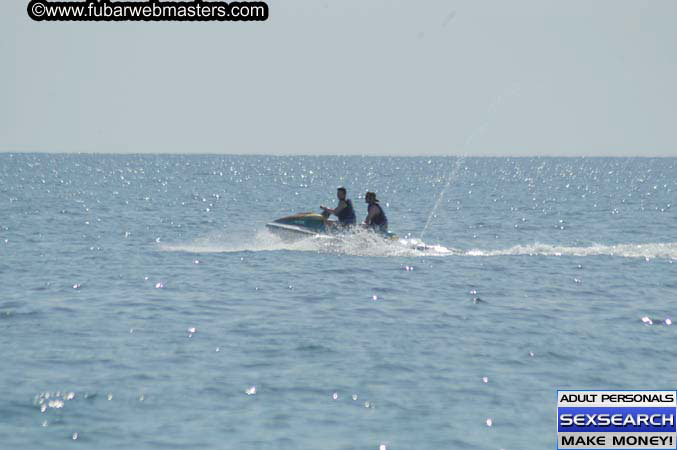 Jupiter Hosting and SpaCash Beach Party 2005