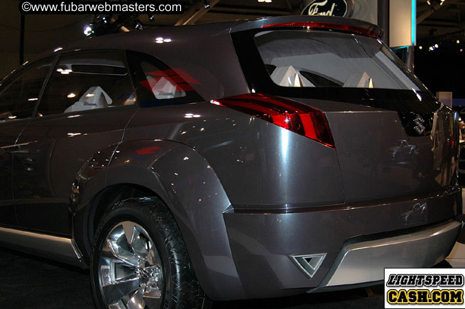 Canadian International Auto Show 2005
