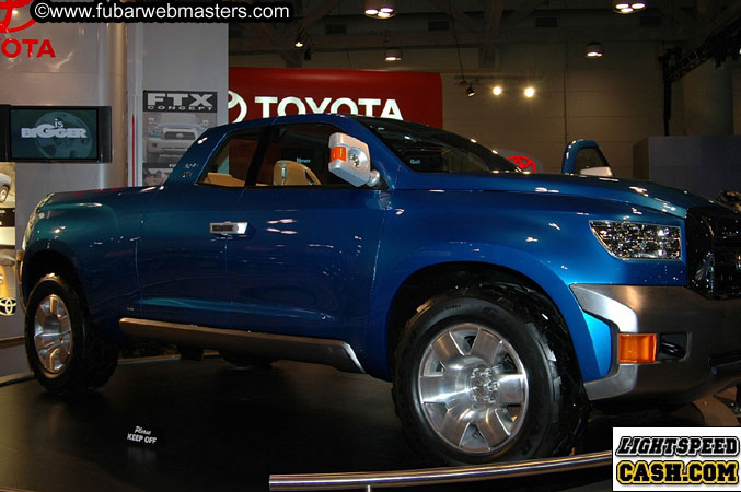 Canadian International Auto Show 2005