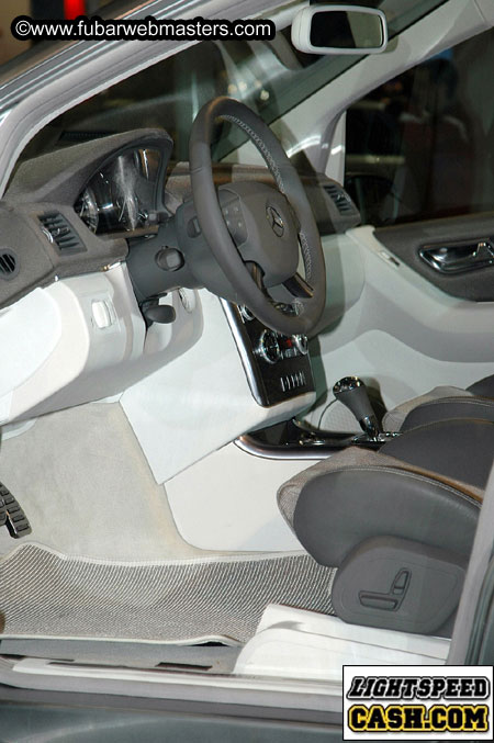 Canadian International Auto Show 2005