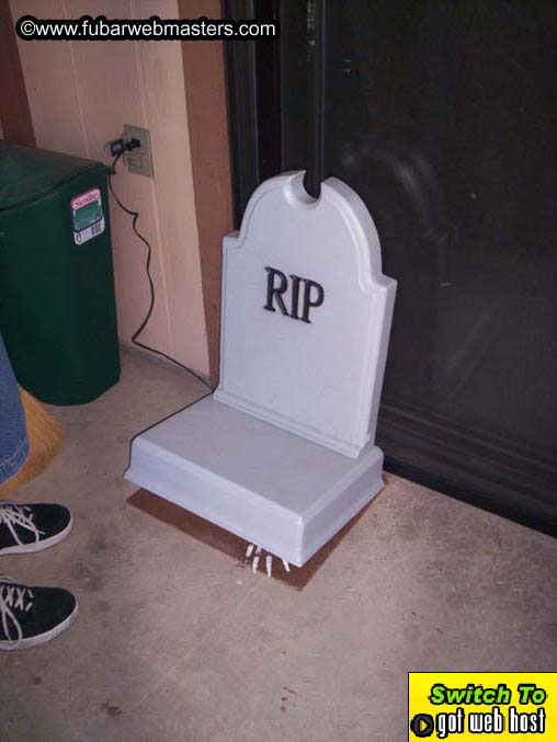 Preparing the Haunted House 2005