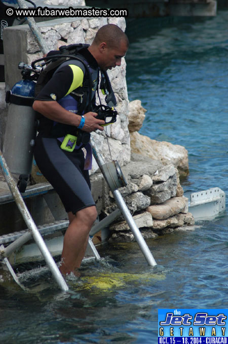 Sunday's Dolphin Swim Adventure and Animal Encounter 2004