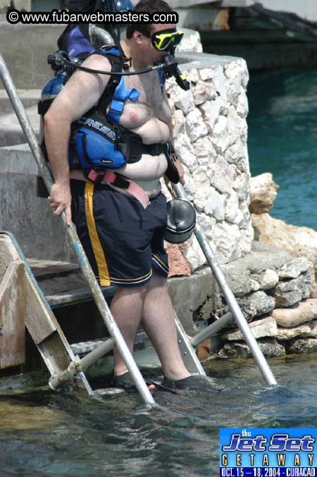 Sunday's Dolphin Swim Adventure and Animal Encounter 2004