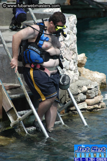 Sunday's Dolphin Swim Adventure and Animal Encounter 2004