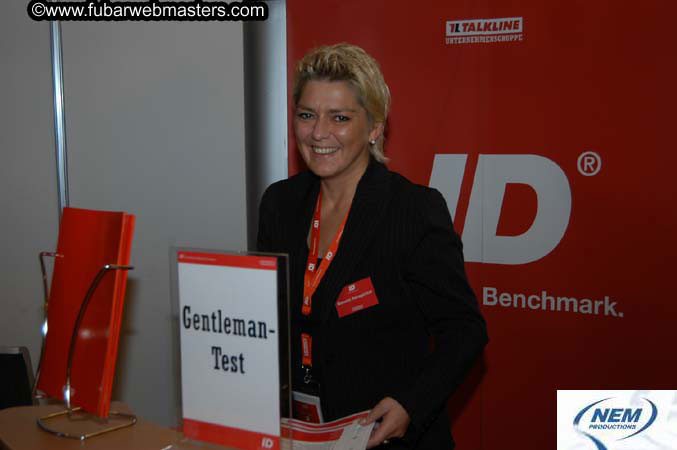 Monday, November 8, 2004 2004