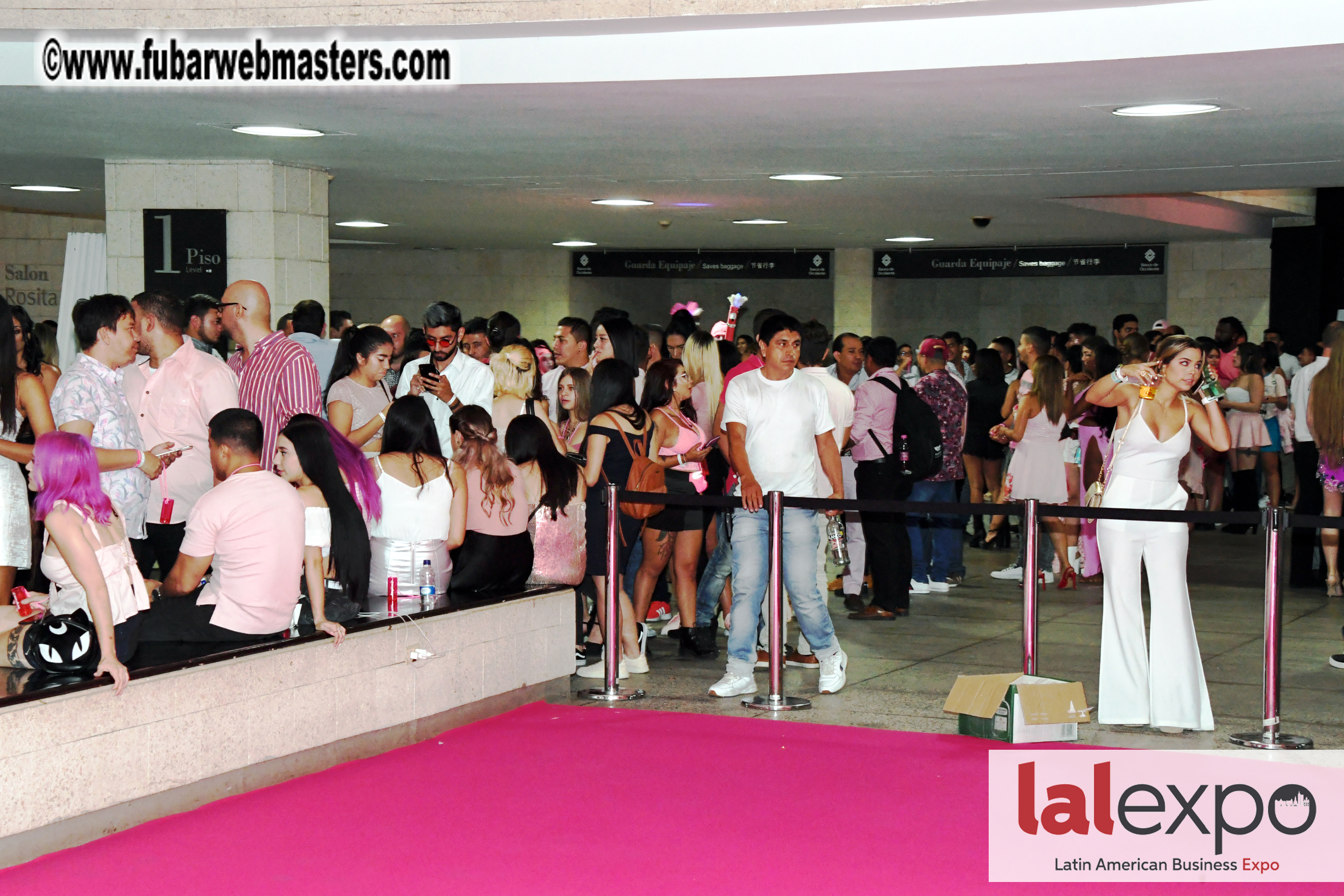 Bongacams Pink Paradise Party