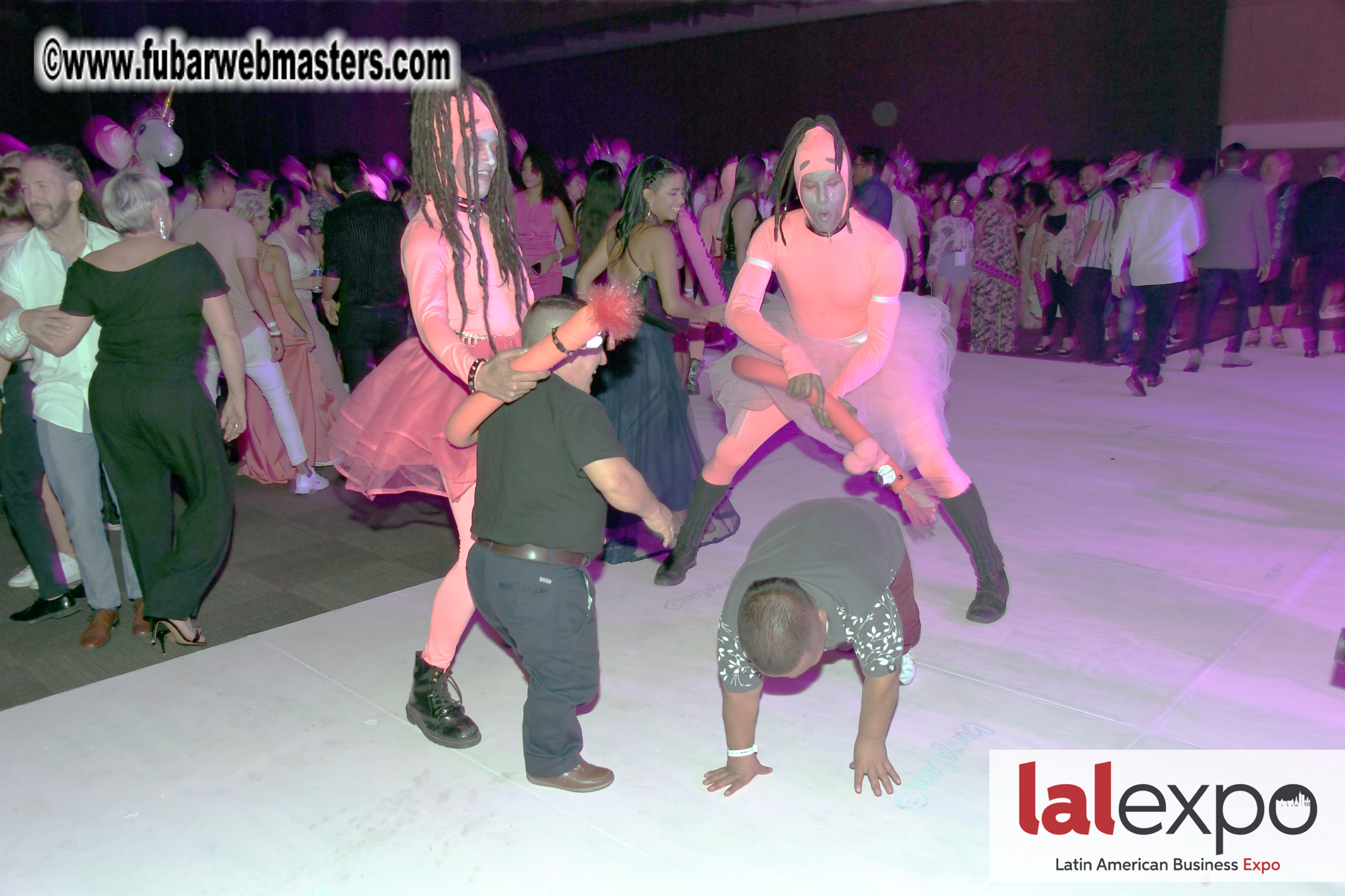 Bongacams Pink Paradise Party