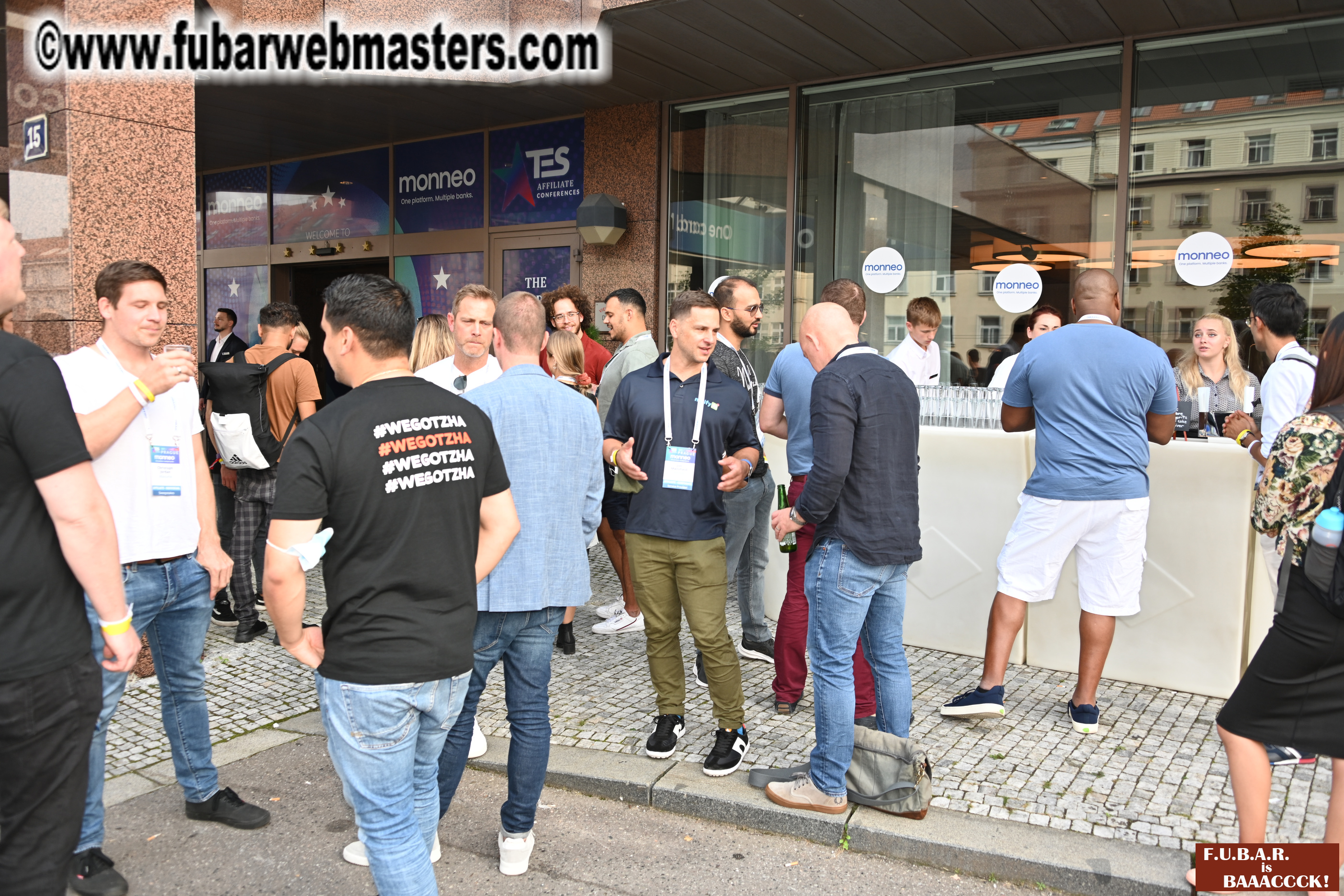 Headlining Sponsors Happy Hour