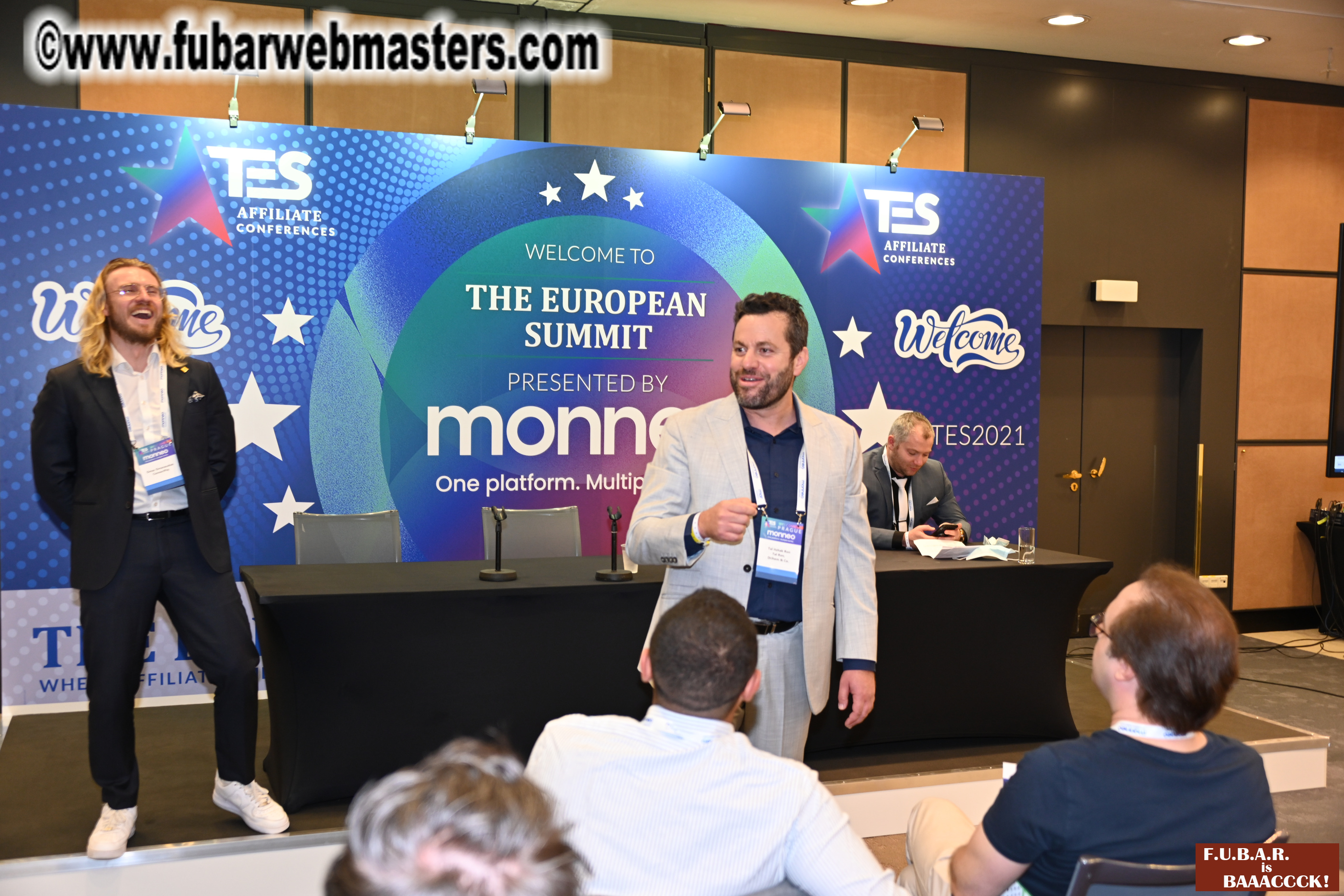 Show Floor & Seminars