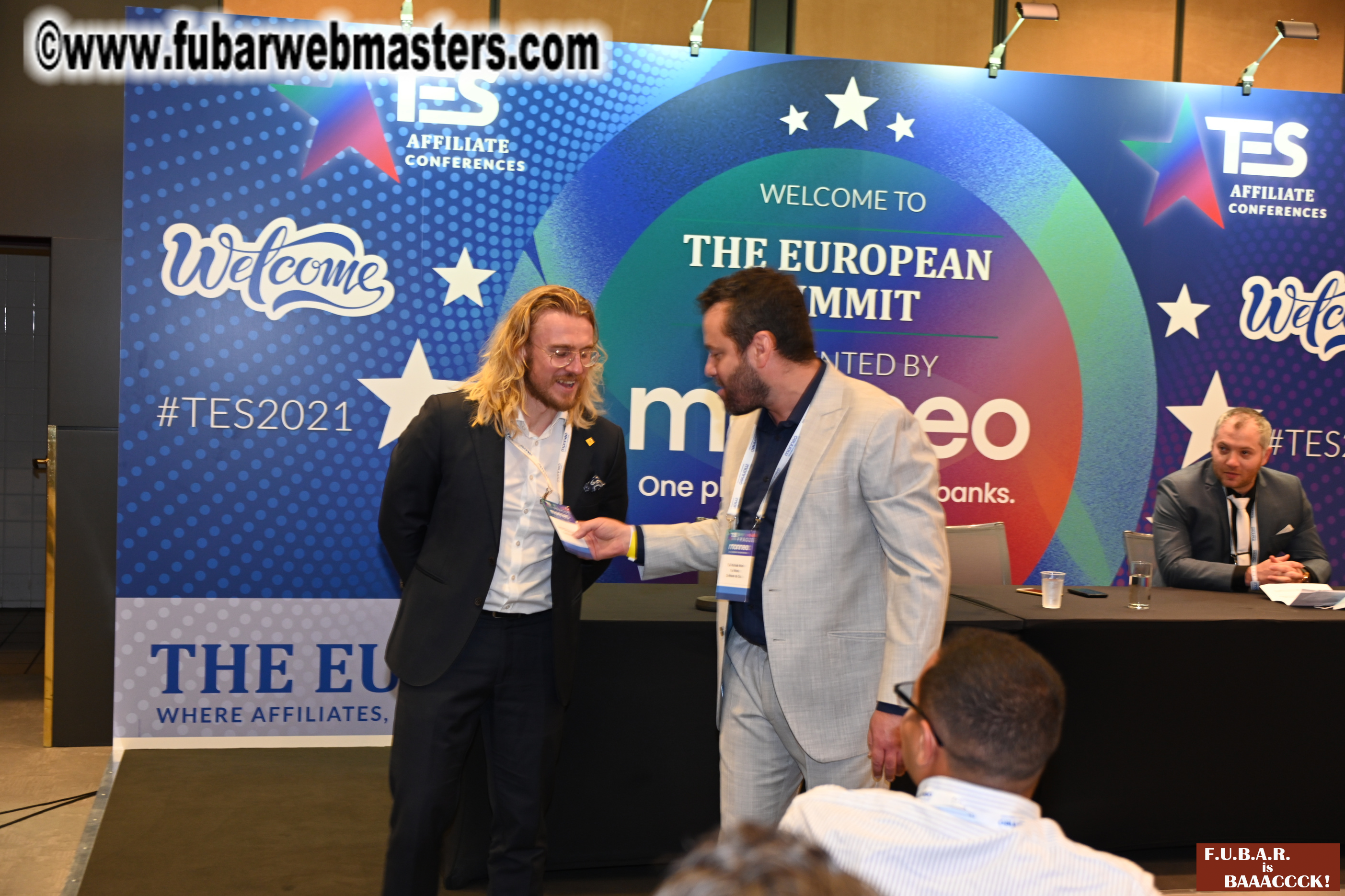 Show Floor & Seminars