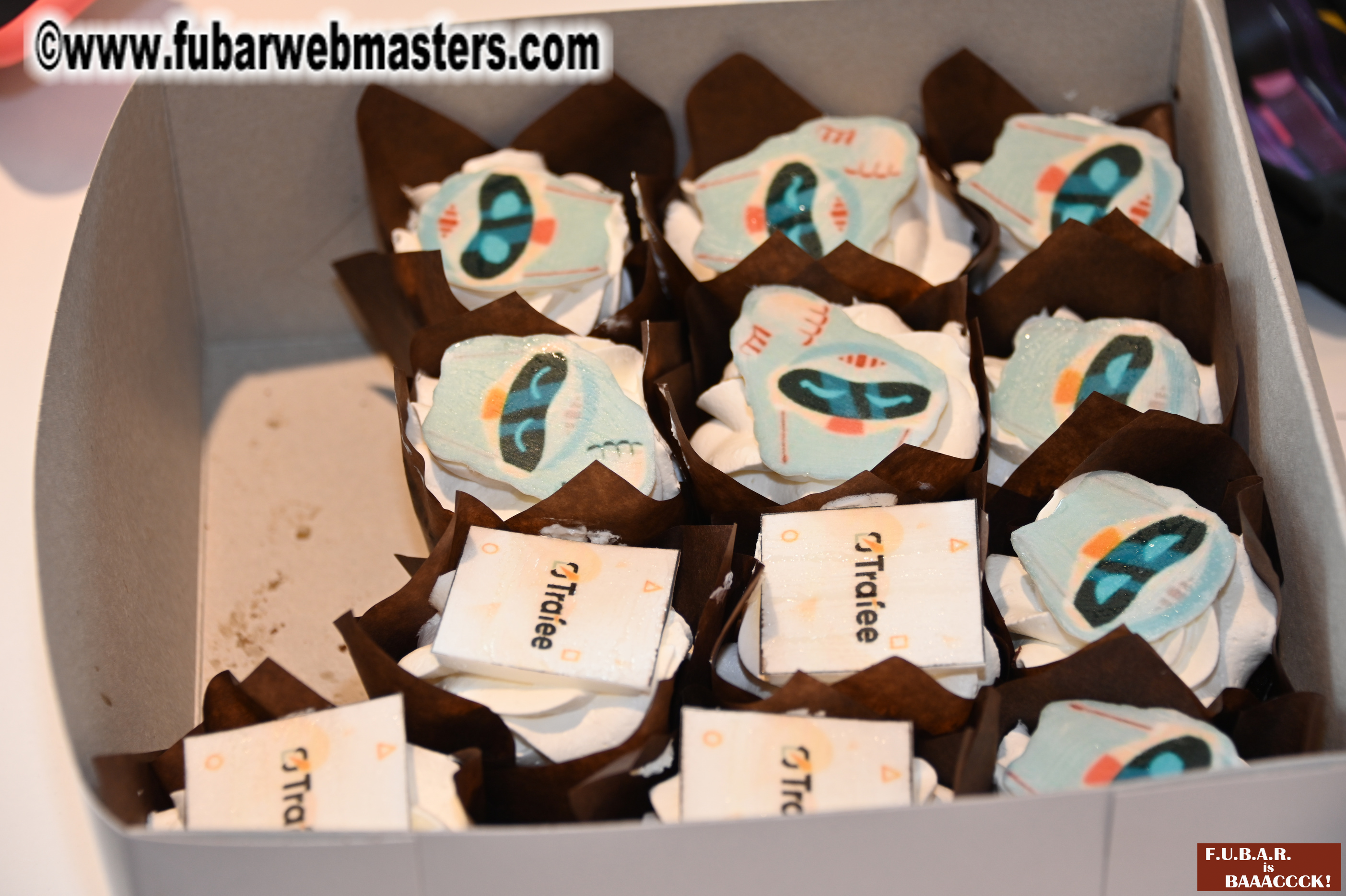 Show Floor & Seminars