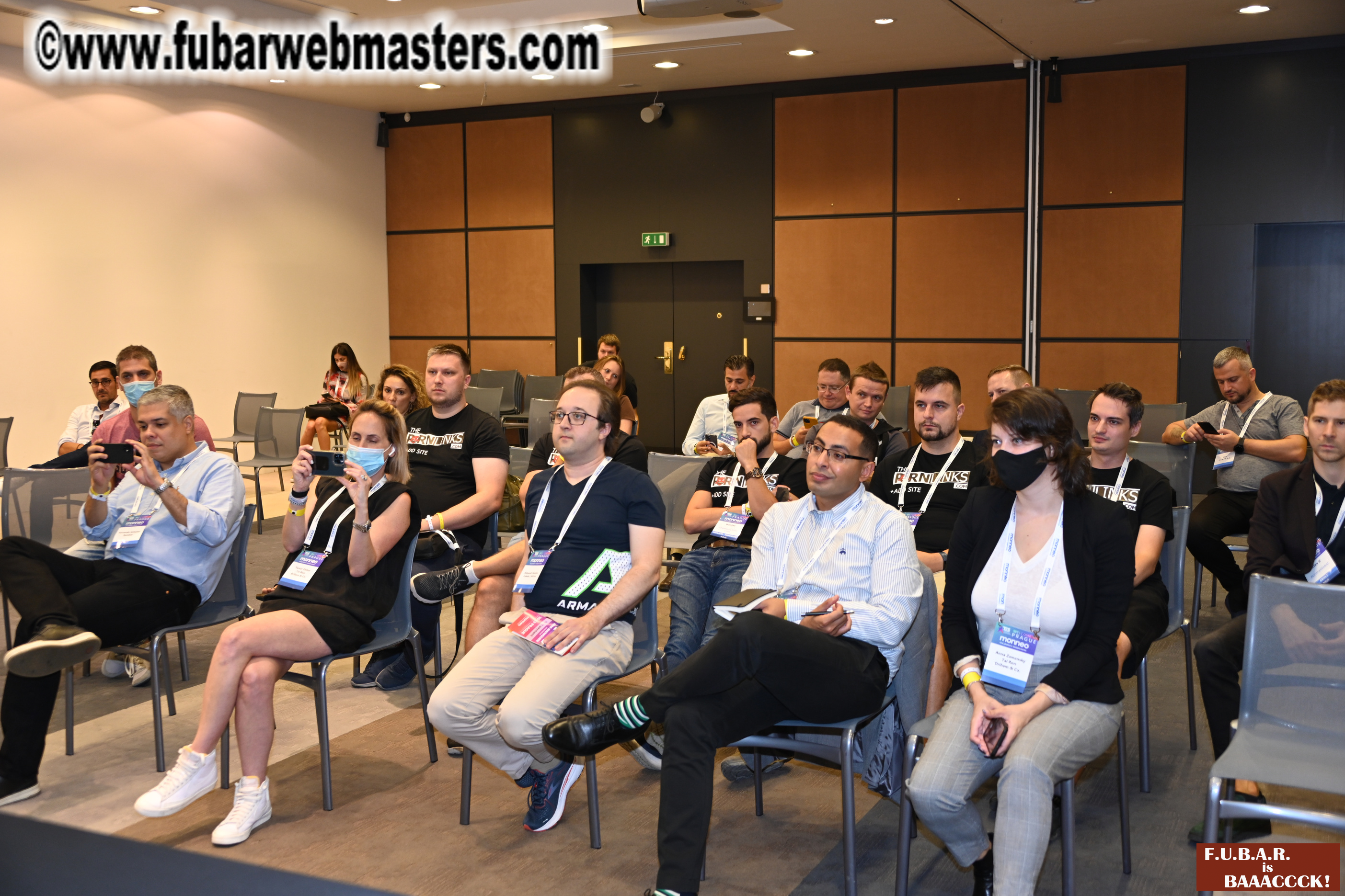 Show Floor & Seminars