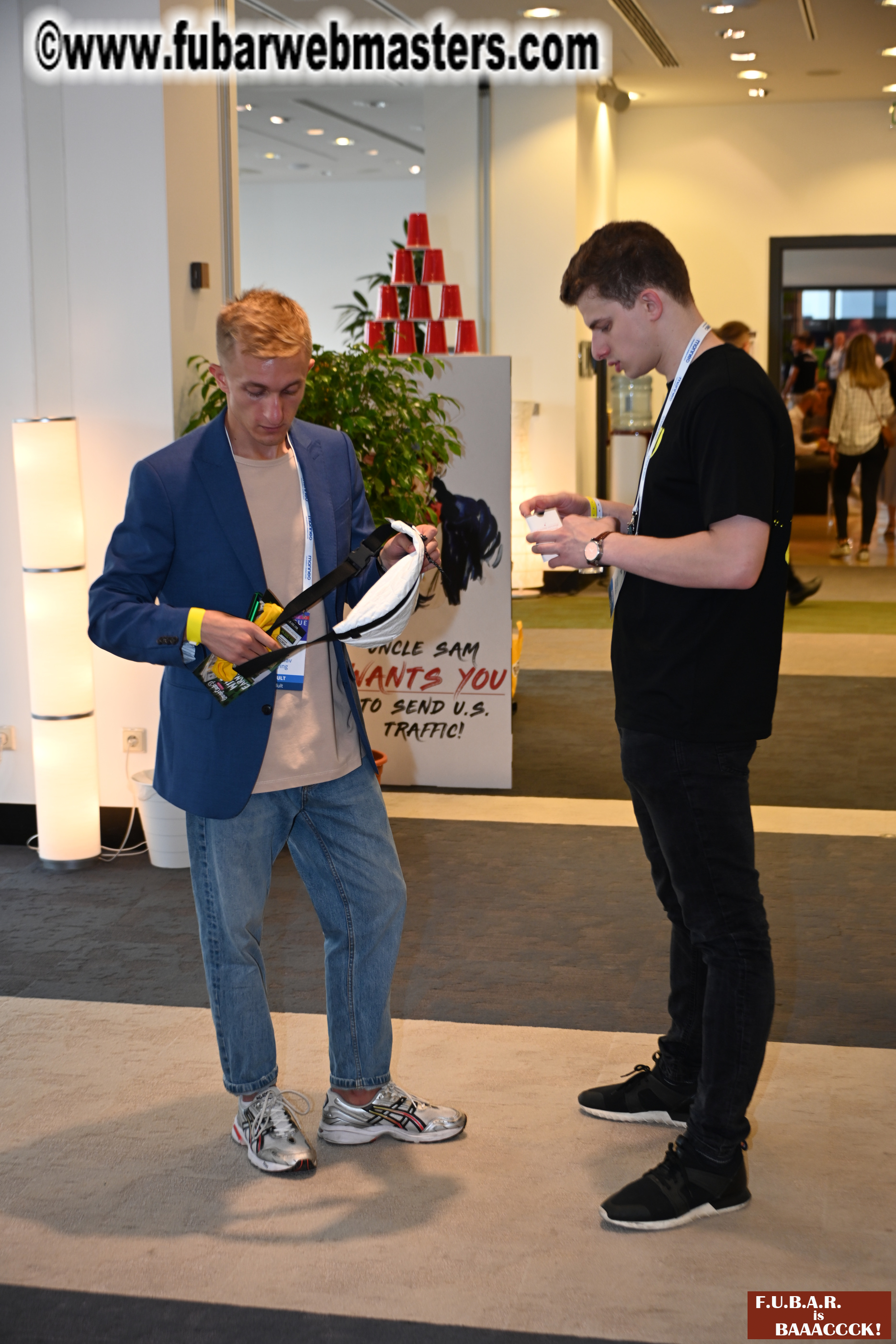 Show Floor & Seminars