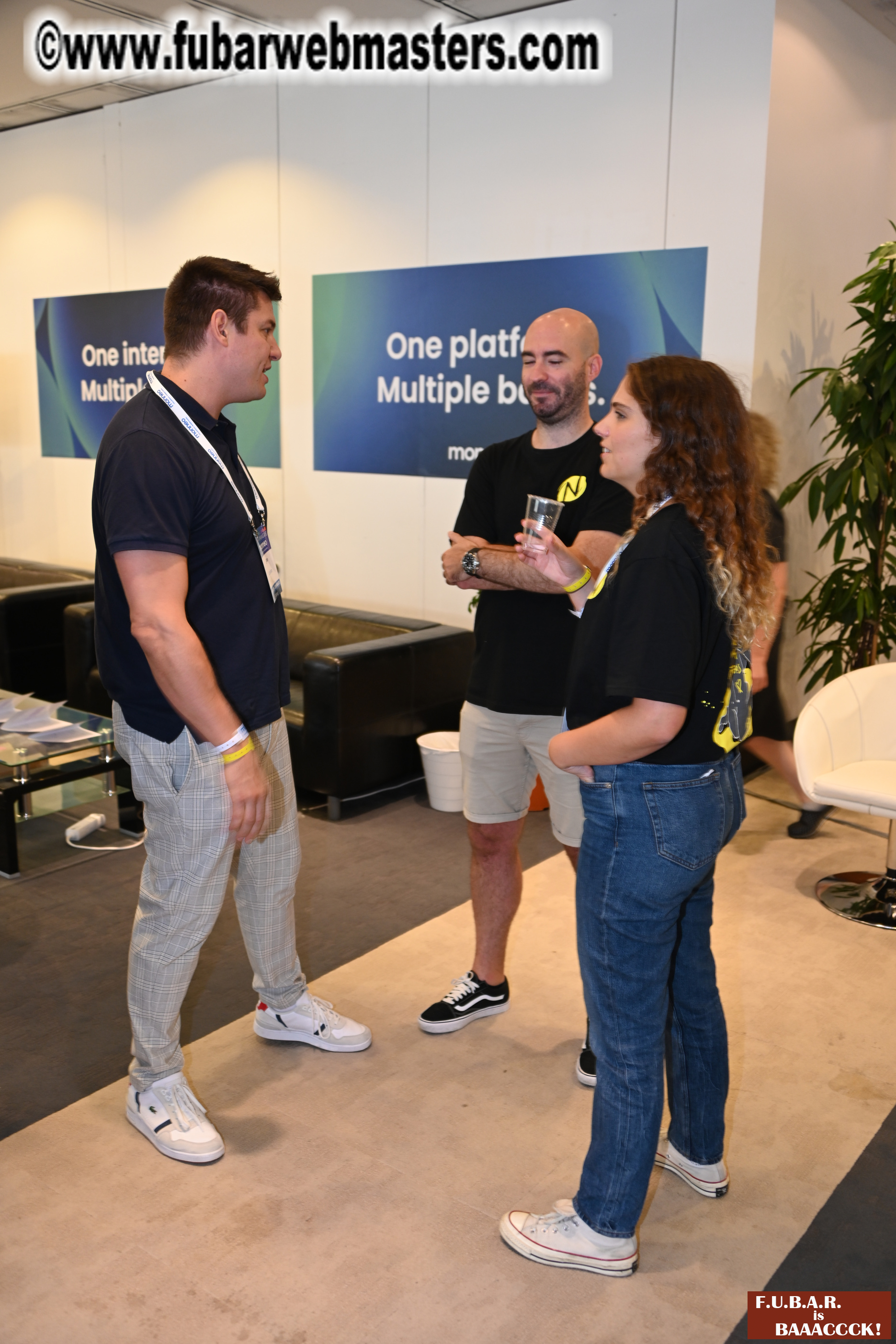 Show Floor & Seminars