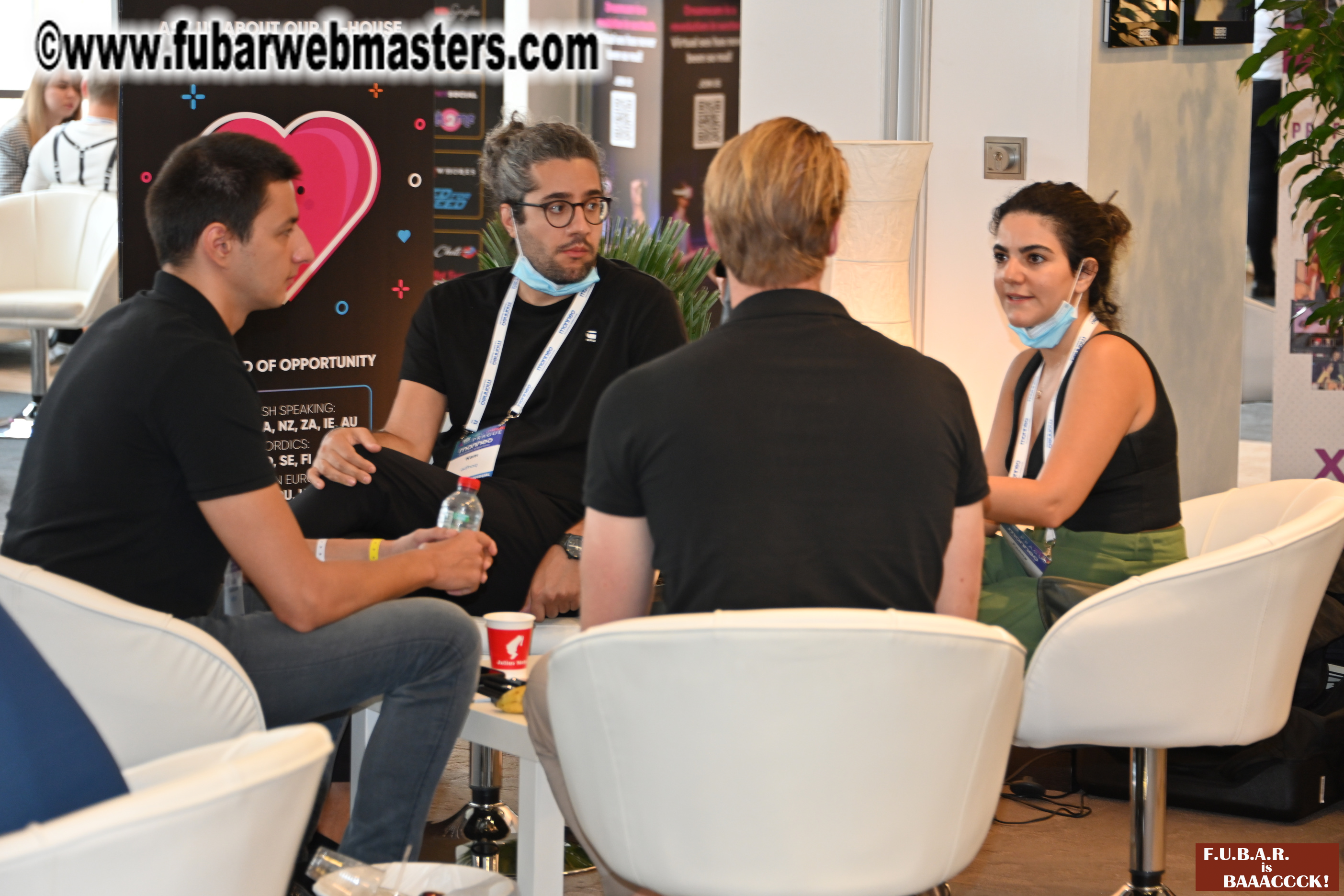 Show Floor & Seminars