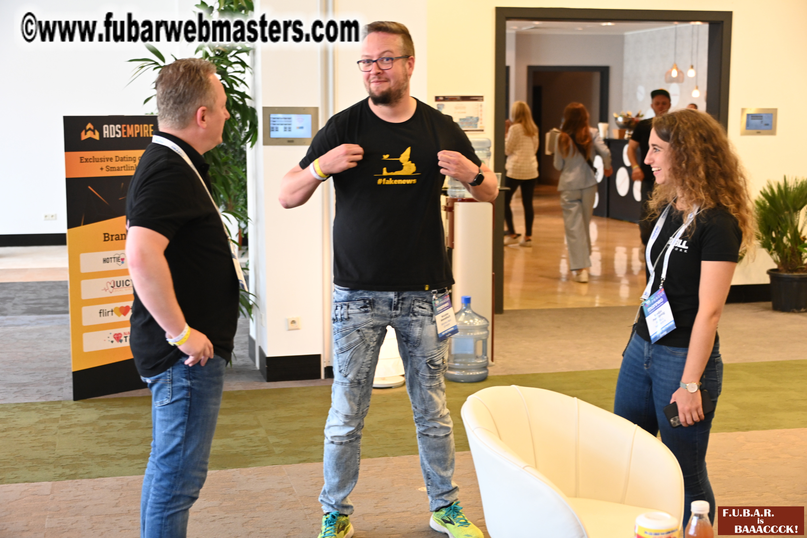 Show Floor & Seminars