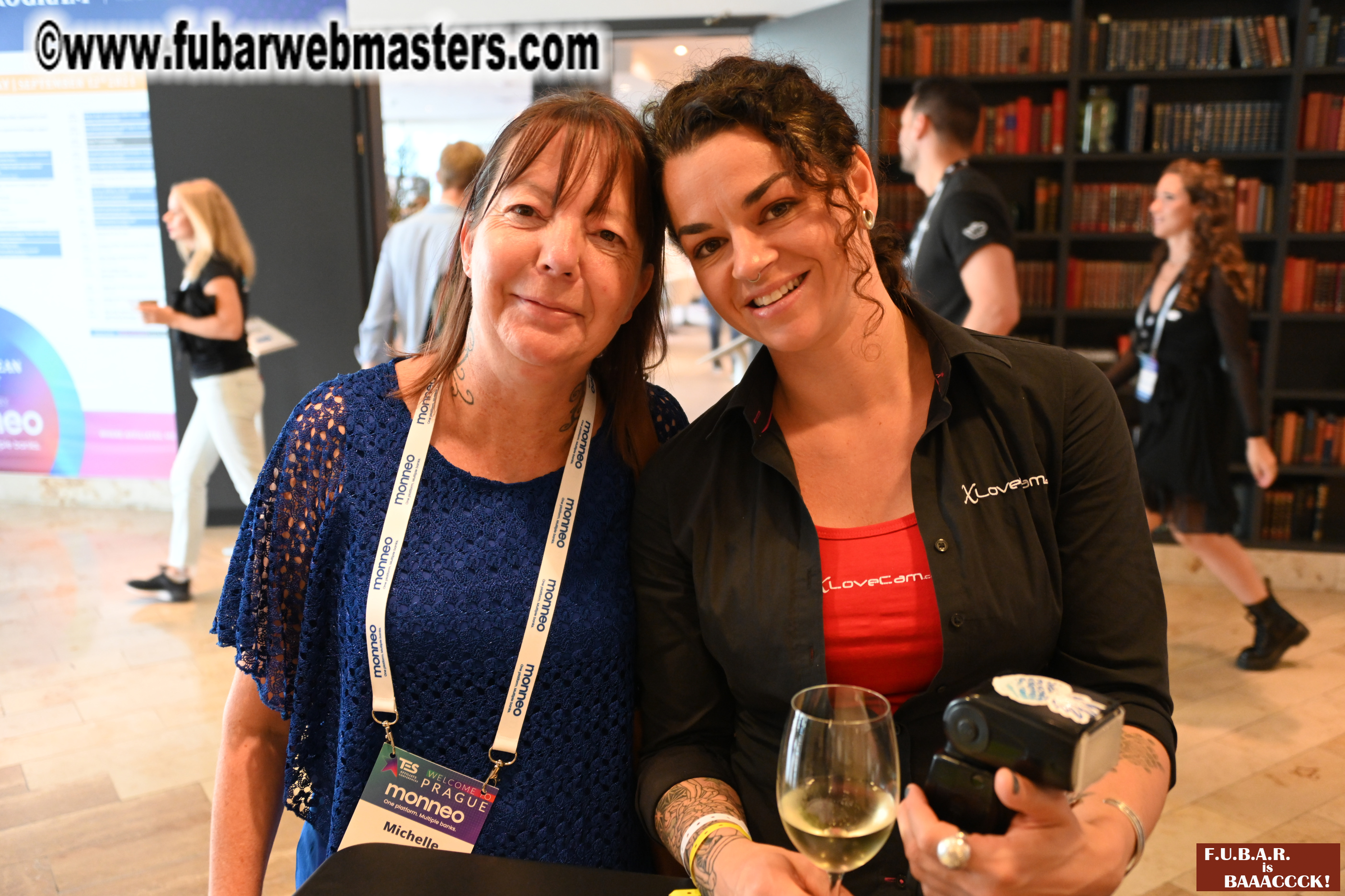 Show Floor & Seminars