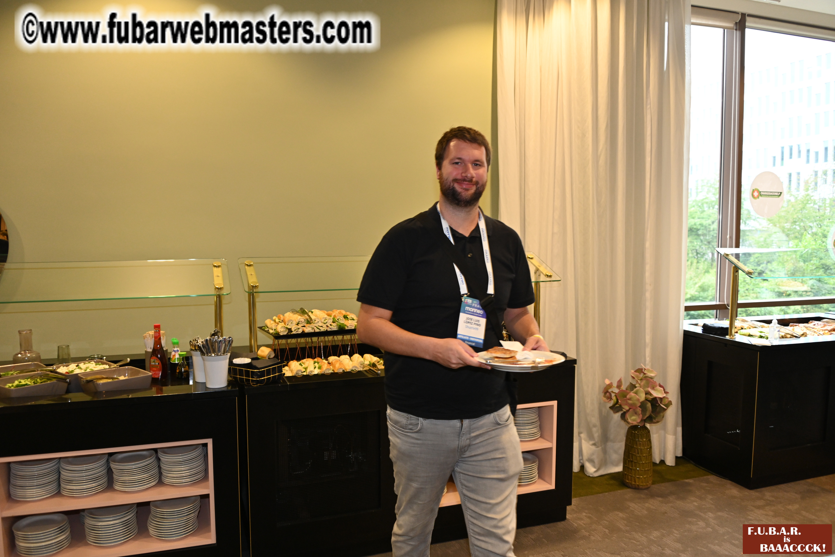 Show Floor & Seminars