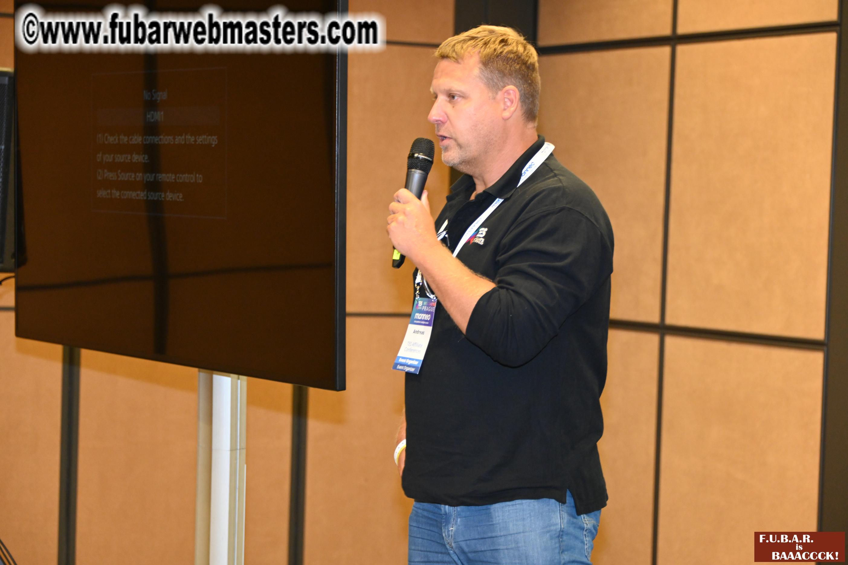 Show Floor & Seminars