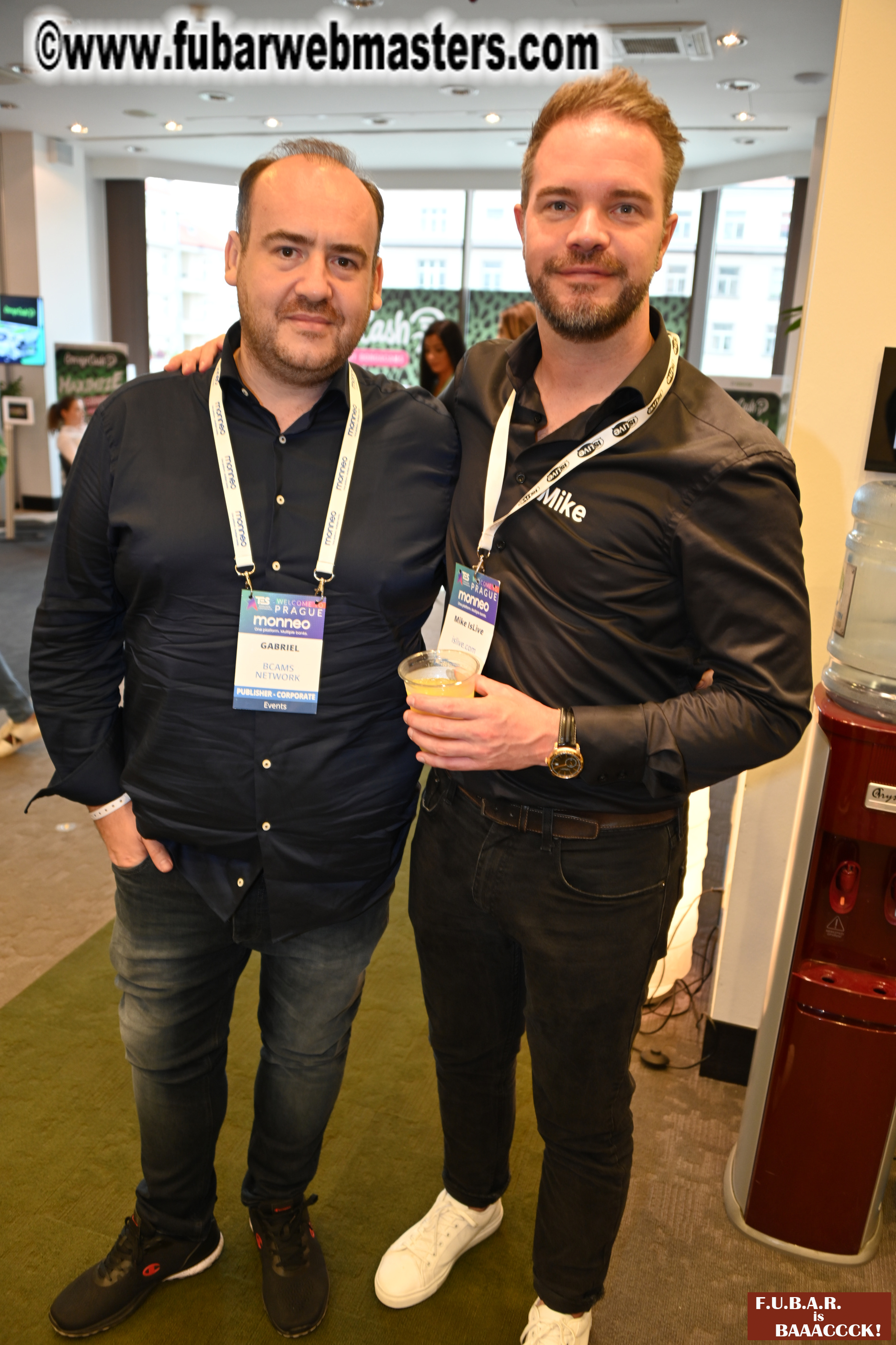 Show Floor & Seminars